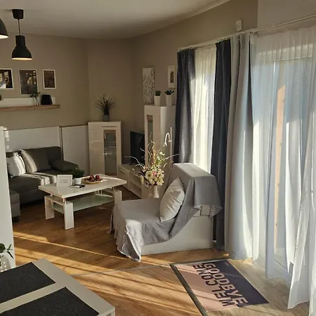 Lejlighed Sunlight Apartmanhaz *