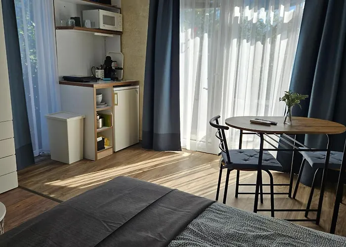 Apartment Sunlight Apartmanhaz Velence