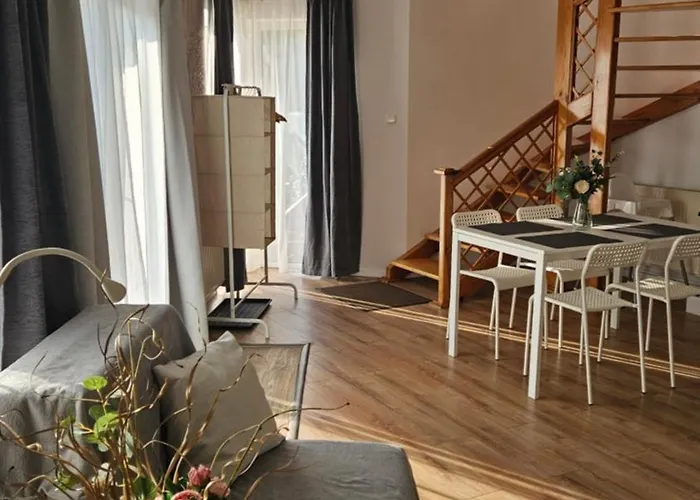 Sunlight Apartmanhaz *